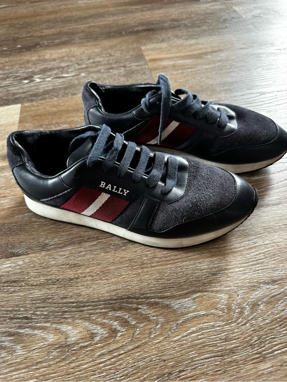 Bally leather low